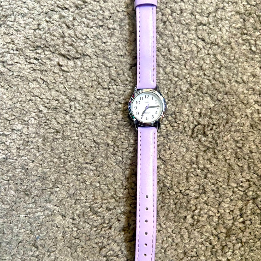 Vintage Timex leather strap watch with second hand